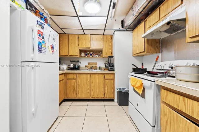 $275,000 | 2020 Northwest 119th Street, Unit 1122, Miami, FL 33167