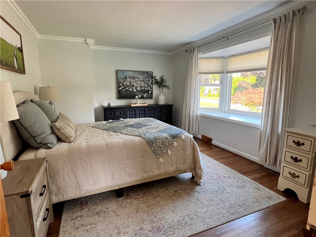 517 Old Mill Lane Webster, NY 14580 - Photo 18 of 23 Primary bedroom