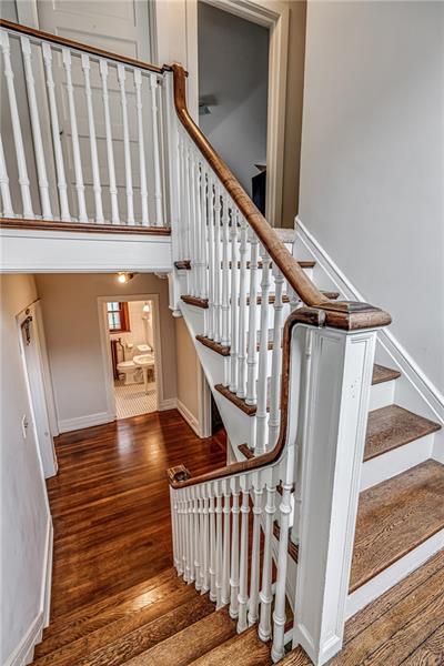 6549 Darlington Road Pittsburgh, PA 15217 - Photo 13 of 22 Gallery Image 13