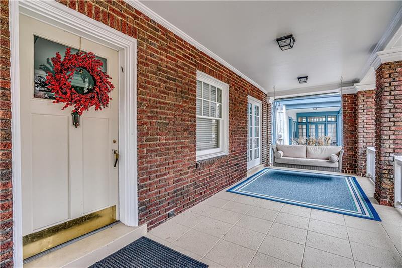 6549 Darlington Road Pittsburgh, PA 15217 - Photo 3 of 22 Gallery Image 3