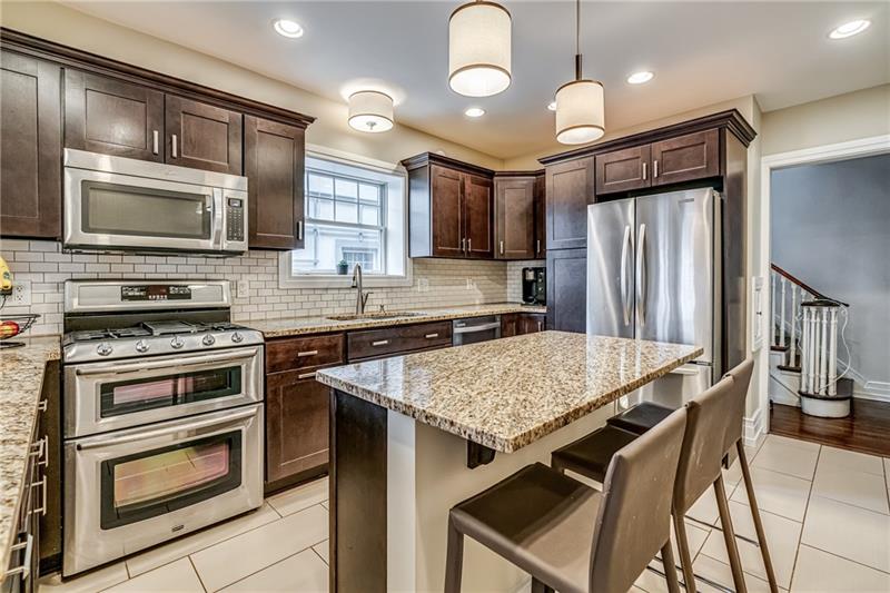 6549 Darlington Road Pittsburgh, PA 15217 - Photo 8 of 22 Gallery Image 8