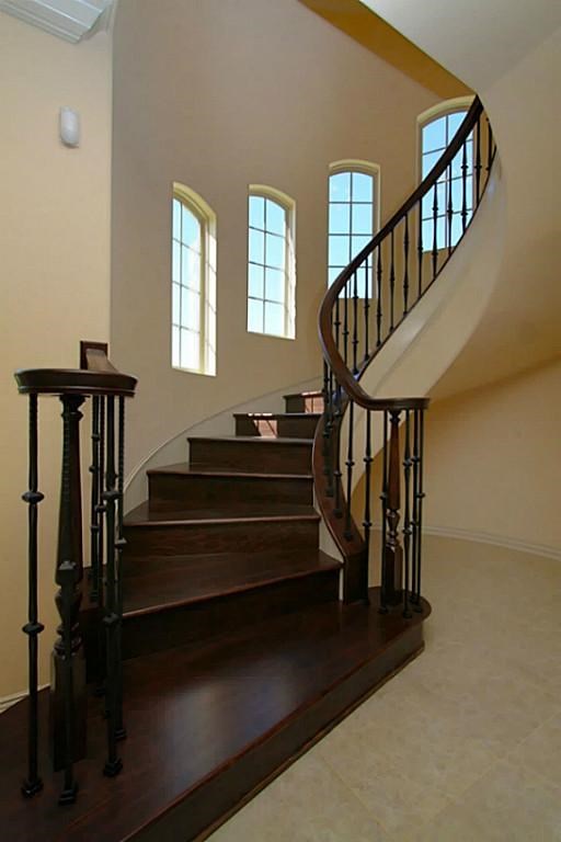 14478 Summerleaf Lane Houston, TX 77077 - Photo 9 of 26 a view of entryway