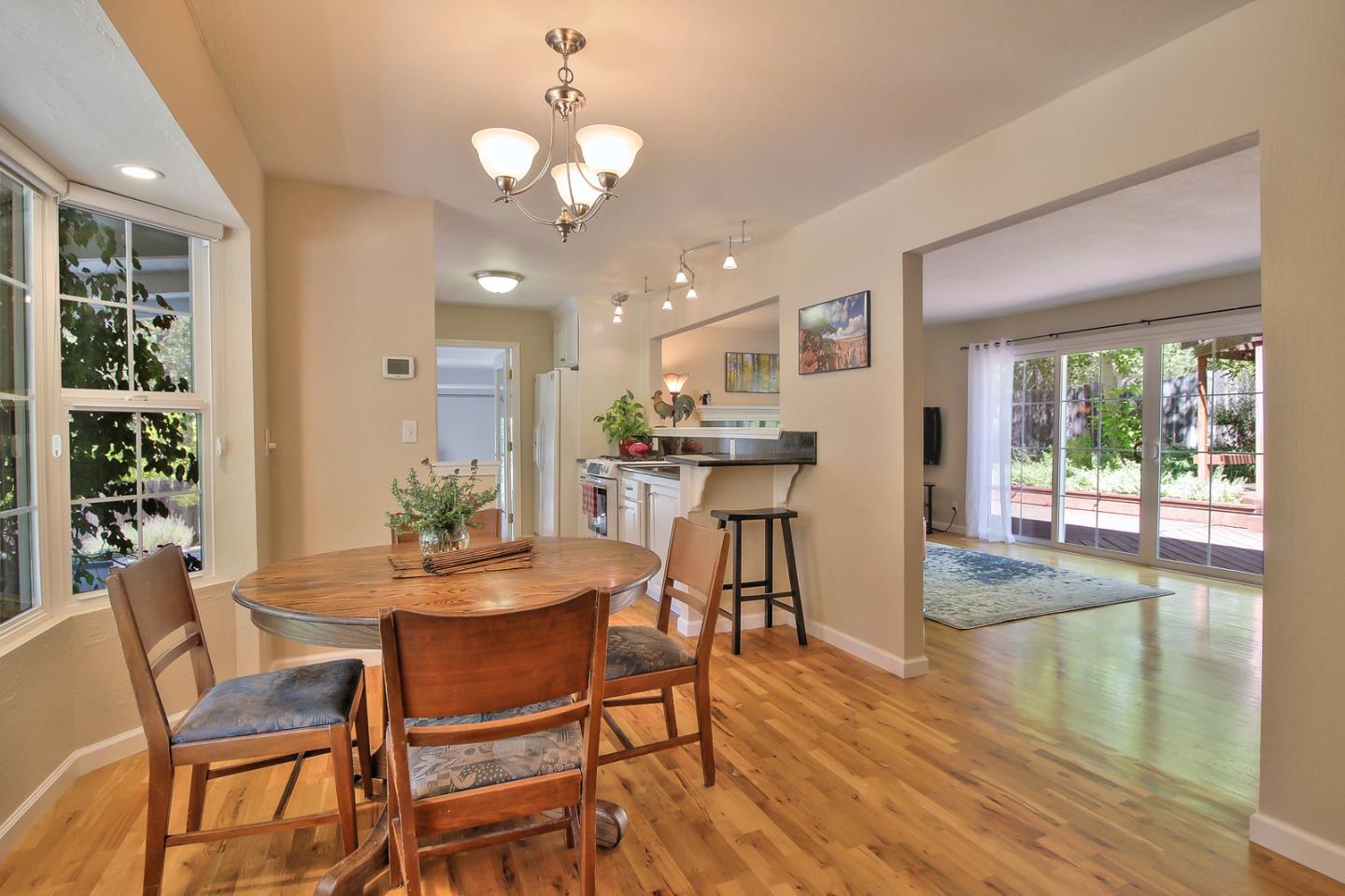 8211 Ridgeview Drive Ben Lomond, CA 95005 - Photo 4 of 27 Gallery Image 4