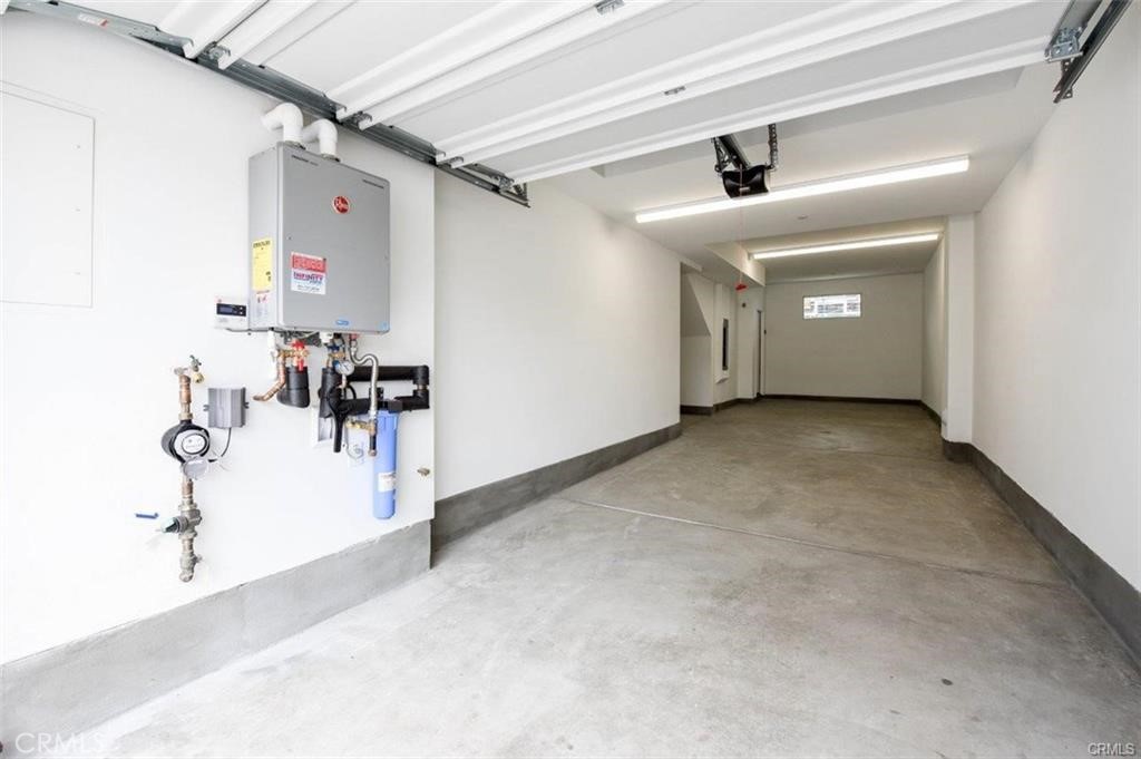 339 Placemark Irvine, CA 92614 - Photo 19 of 30 a view of entryway