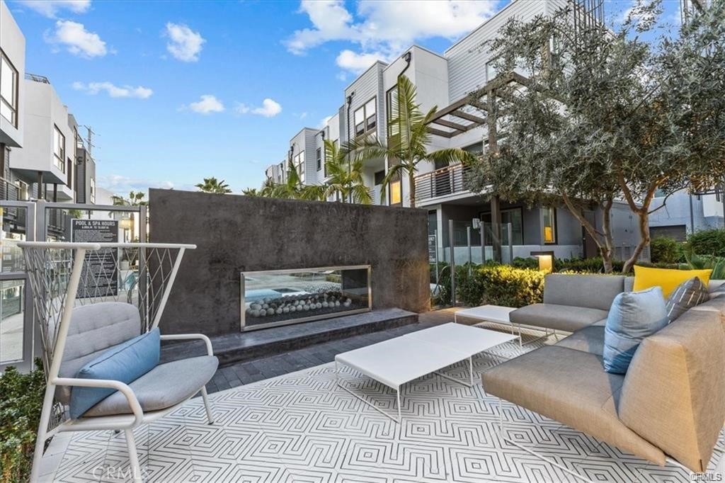 339 Placemark Irvine, CA 92614 - Photo 29 of 30 a building outdoor space with patio furniture