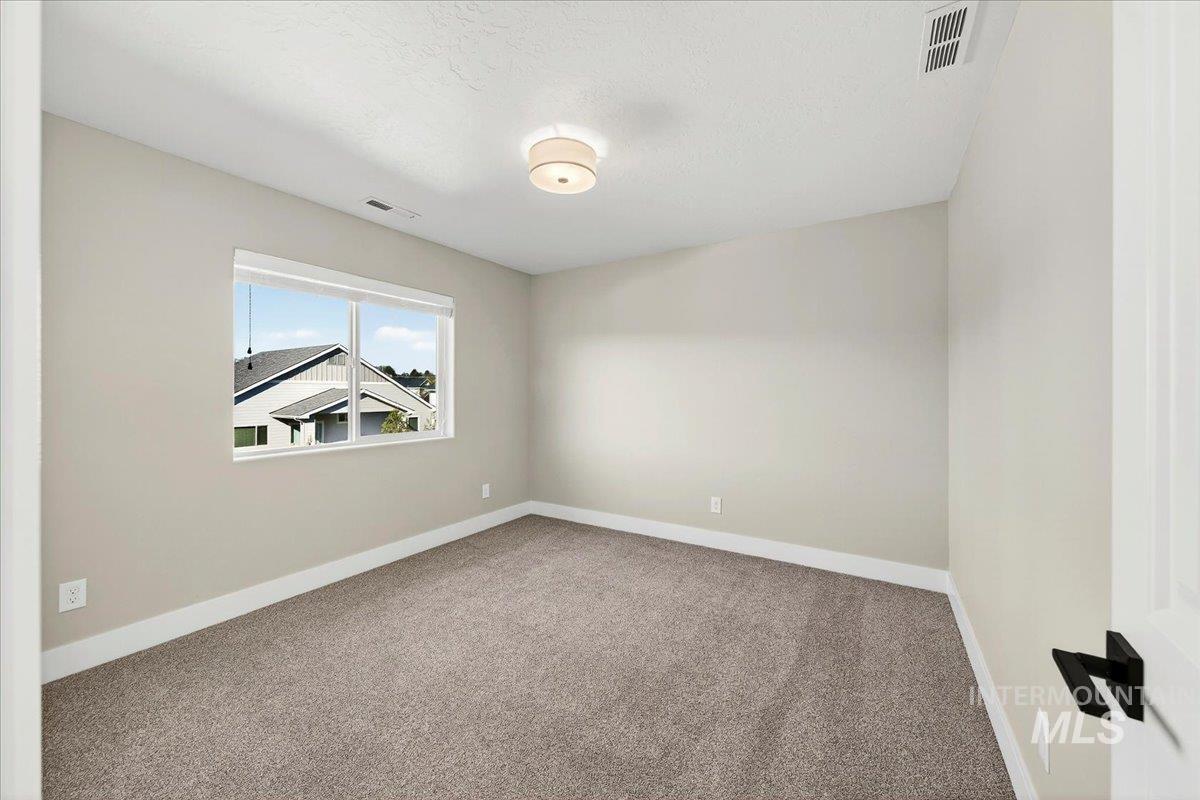 1289 West Christopher Drive Meridian, ID 83642 - Photo 36 of 50