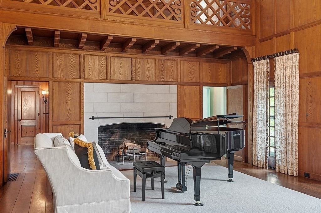 110 Shade Street Lexington, MA 02421 - Photo 6 of 38