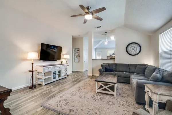 $280,000 | 372 Bayberry Drive, Fate, TX 75087