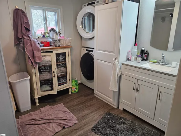 $270,000 | 786 Isle Of Pines Circle, Waterloo, SC 29384