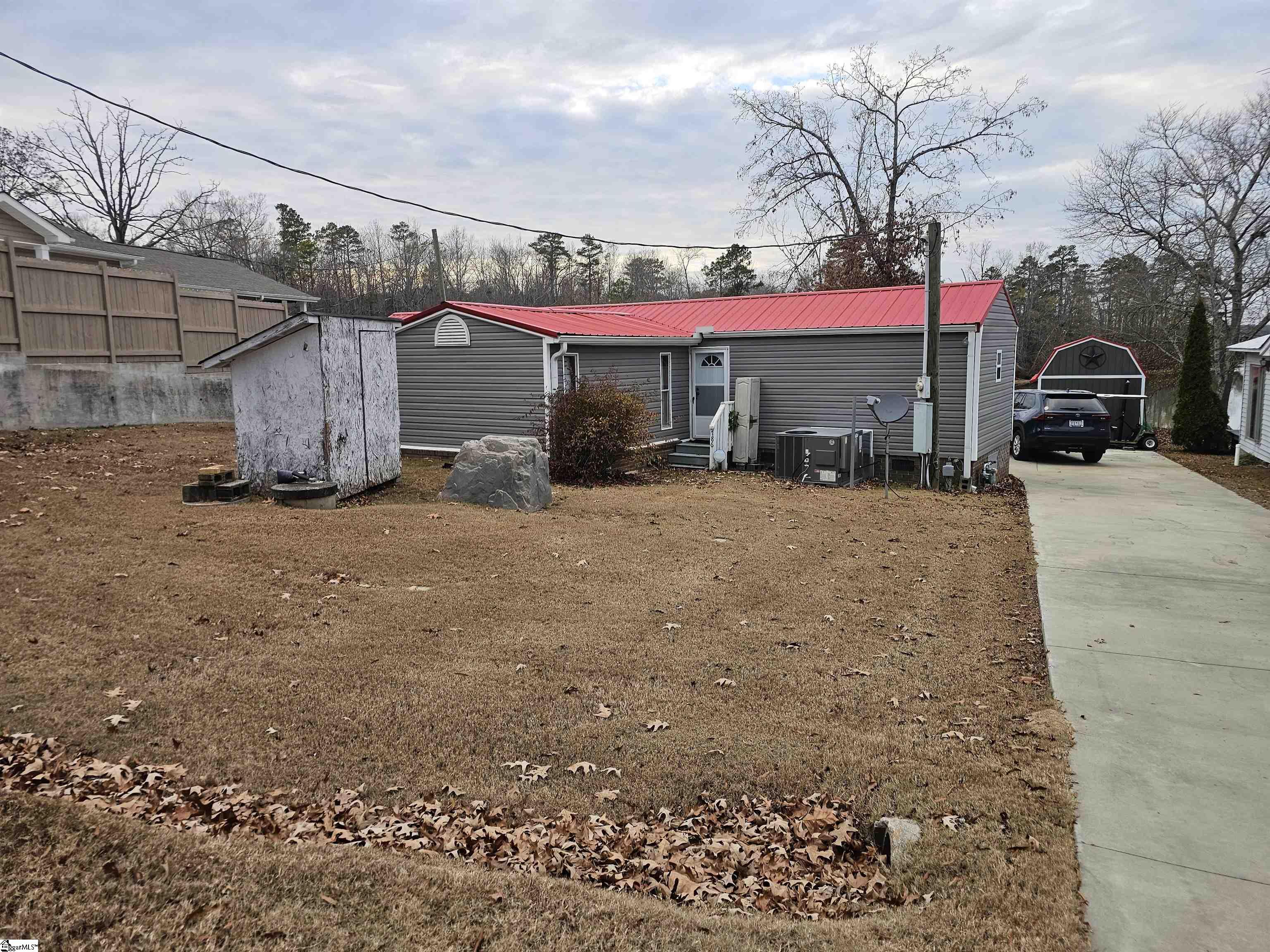 786 Isle Of Pines Circle Waterloo, SC 29384 - Photo 2 of 40