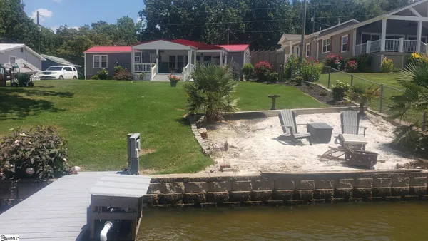 $270,000 | 786 Isle Of Pines Circle, Waterloo, SC 29384