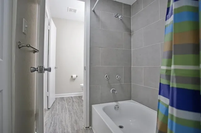 $945 | 1200 West Taylor Street, Sherman, TX 75092