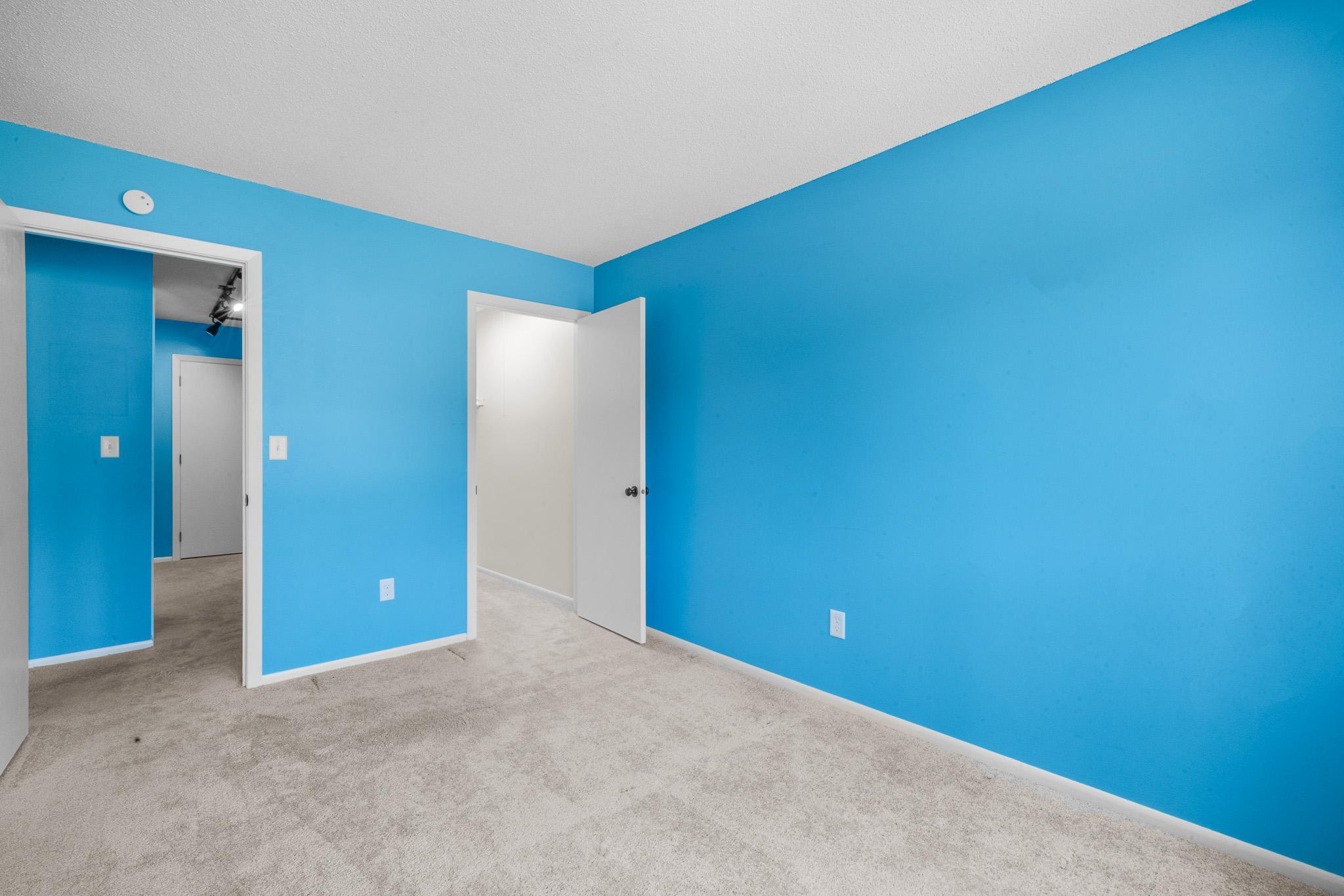 8940 Neill Lake Road, Unit B Eden Prairie, MN 55347 - Photo 21 of 36 Gallery Image 21