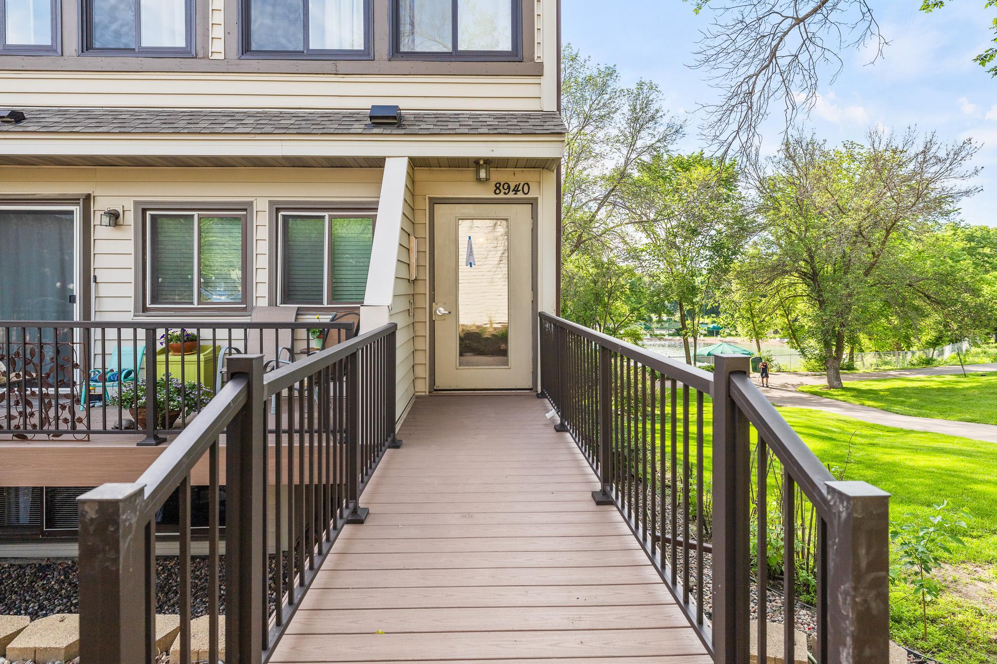 8940 Neill Lake Road, Unit B Eden Prairie, MN 55347 - Photo 3 of 36 Gallery Image 3