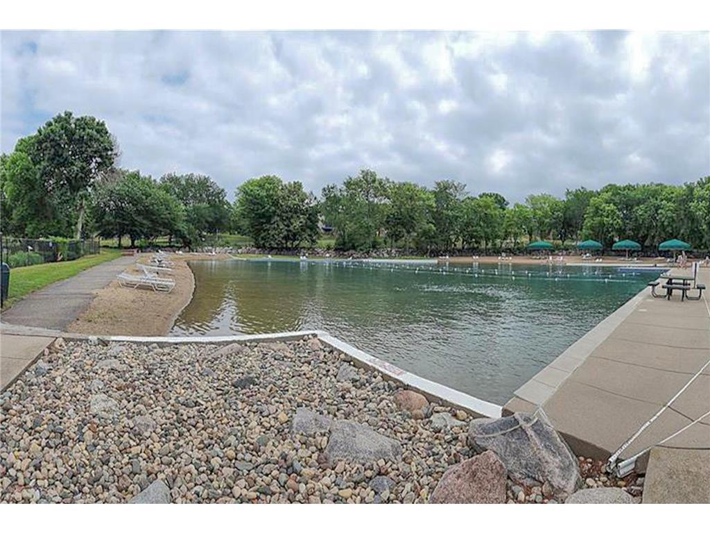 8940 Neill Lake Road, Unit B Eden Prairie, MN 55347 - Photo 35 of 36 Gallery Image 35