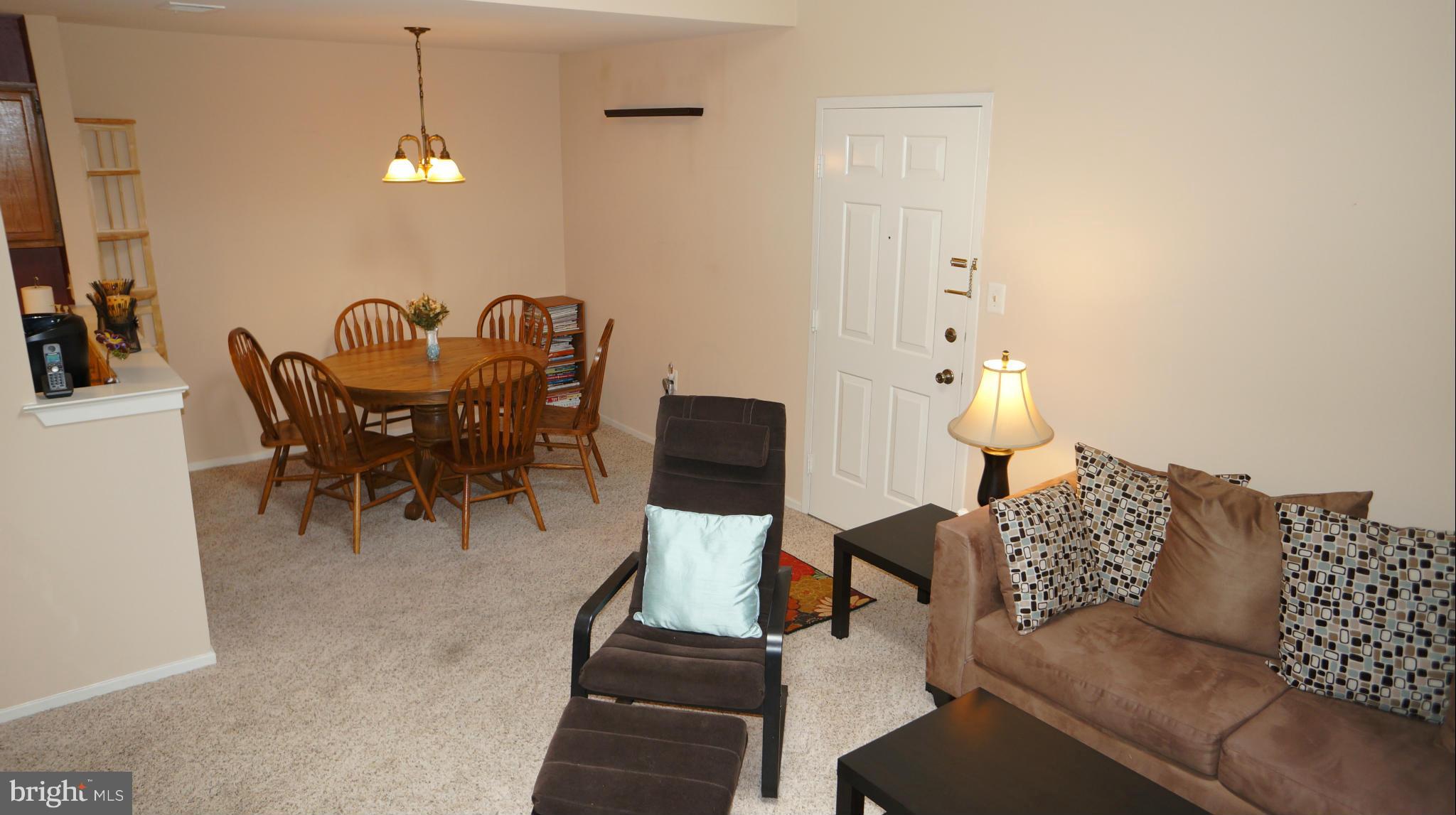 7806 Harrowgate Circle, Unit 19 Springfield, VA 22152 - Photo 3 of 12 Living Room