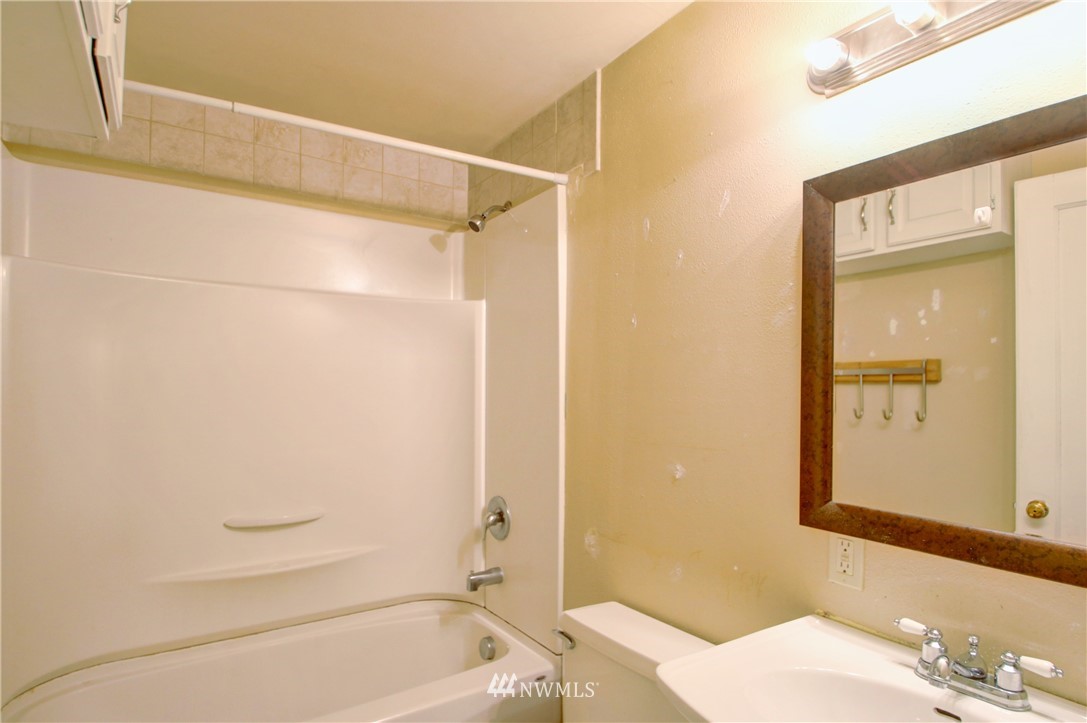 617 North Laventure Road Mount Vernon, WA 98273 - Photo 23 of 37 Gallery Image 23