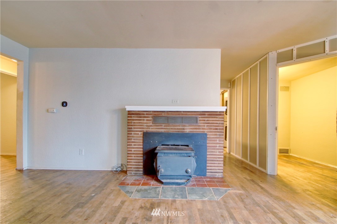 617 North Laventure Road Mount Vernon, WA 98273 - Photo 9 of 37 Gallery Image 9