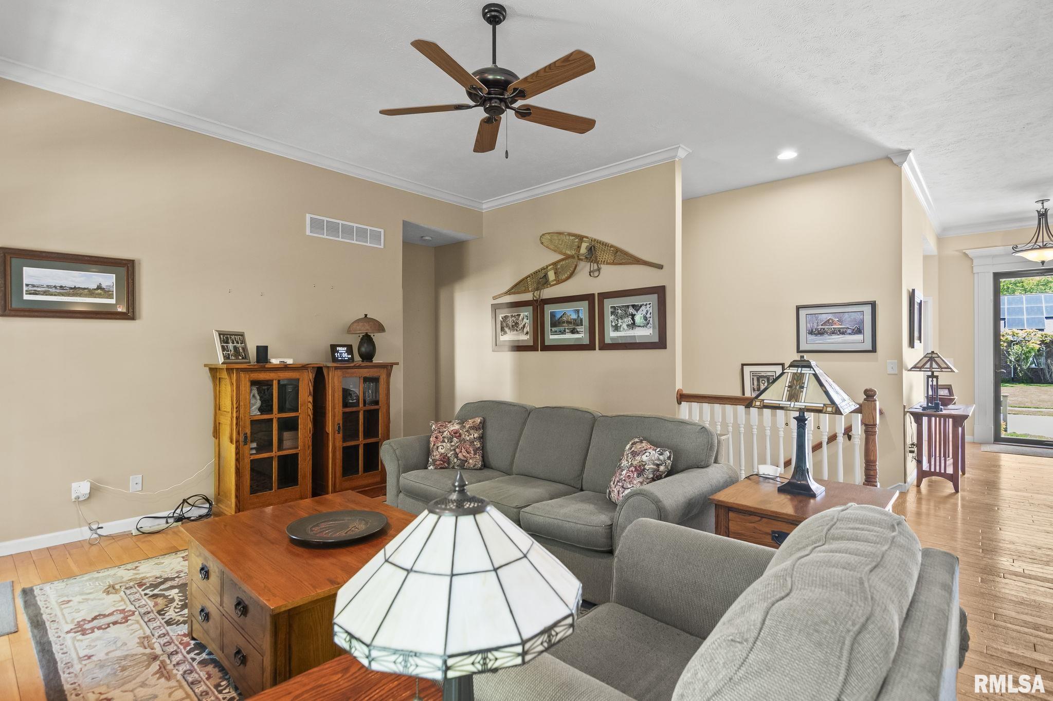 1621 Hoechester Road Springfield, IL 62712 - Photo 7 of 44