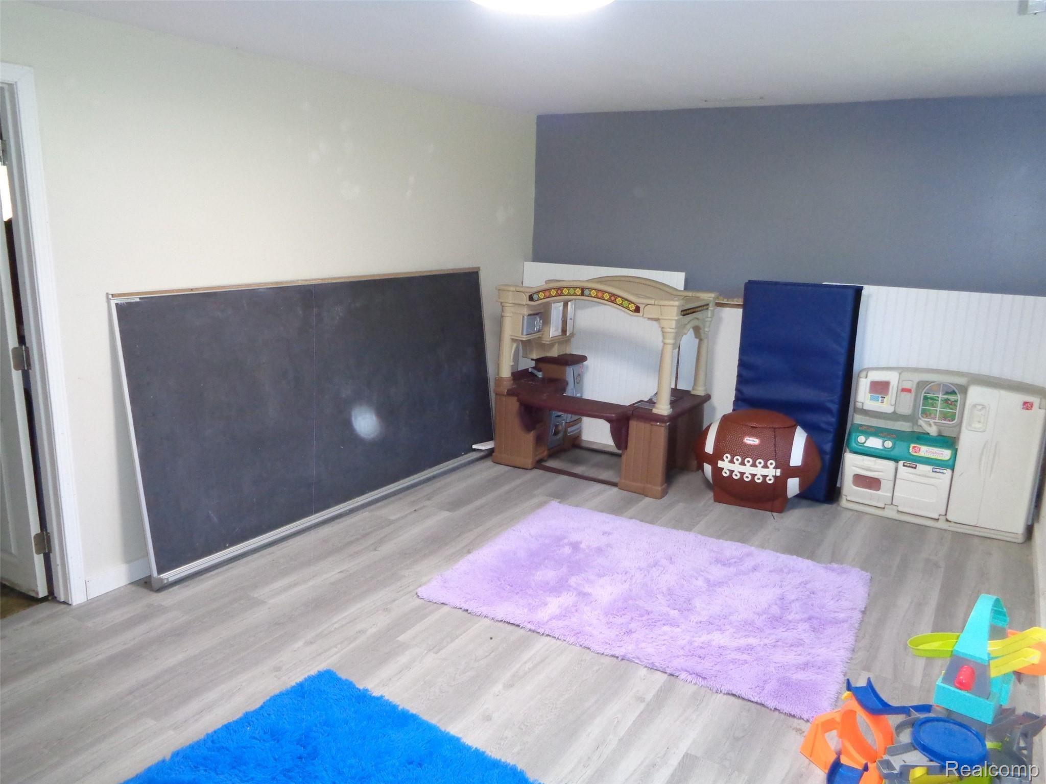 2715 East Burnside Road North Branch, MI 48461 - Photo 12 of 22 2021-09-30 16.07