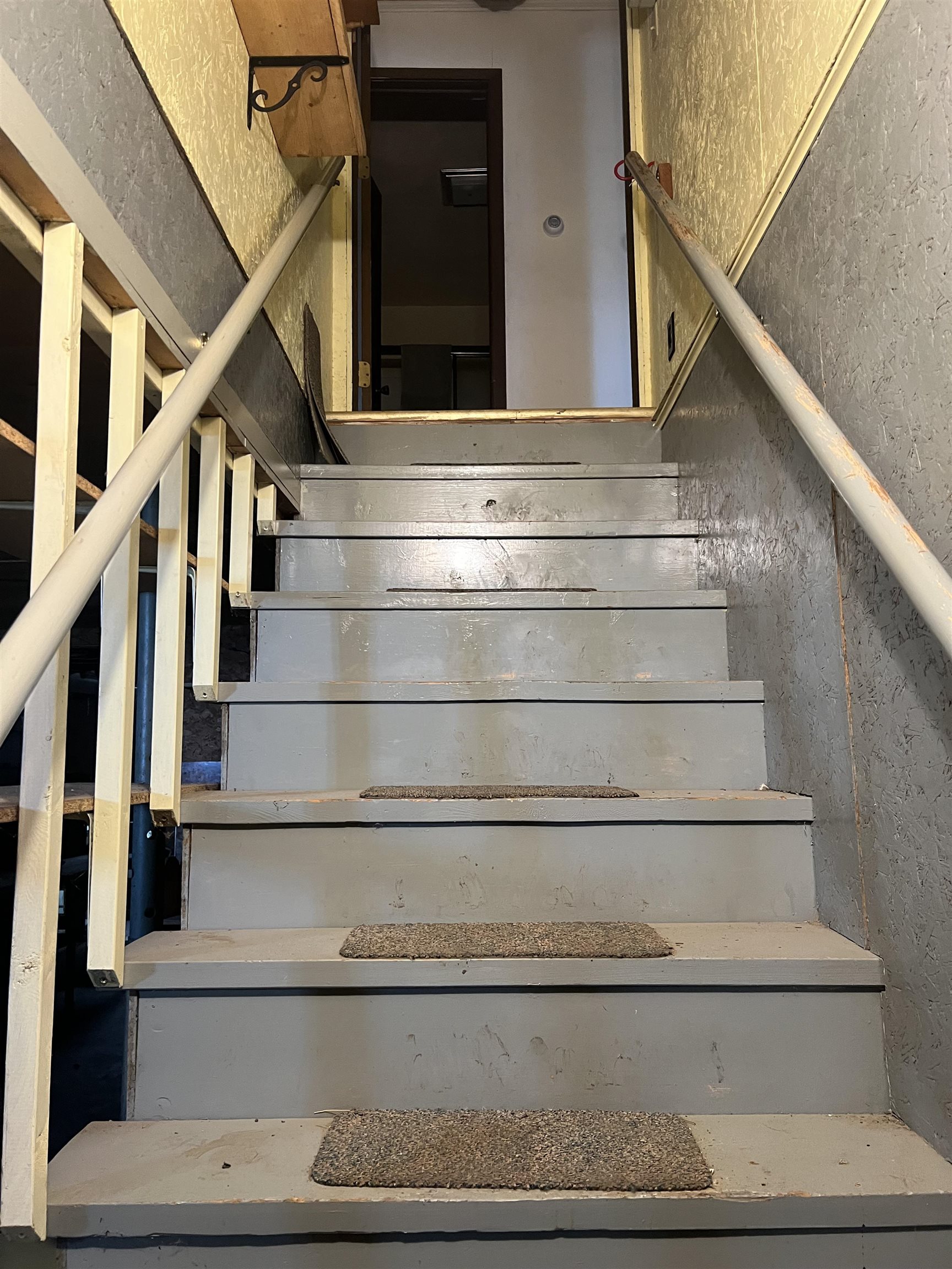 8282 North Afolkey Road Dakota, IL 61018 - Photo 32 of 42 a view of entryway