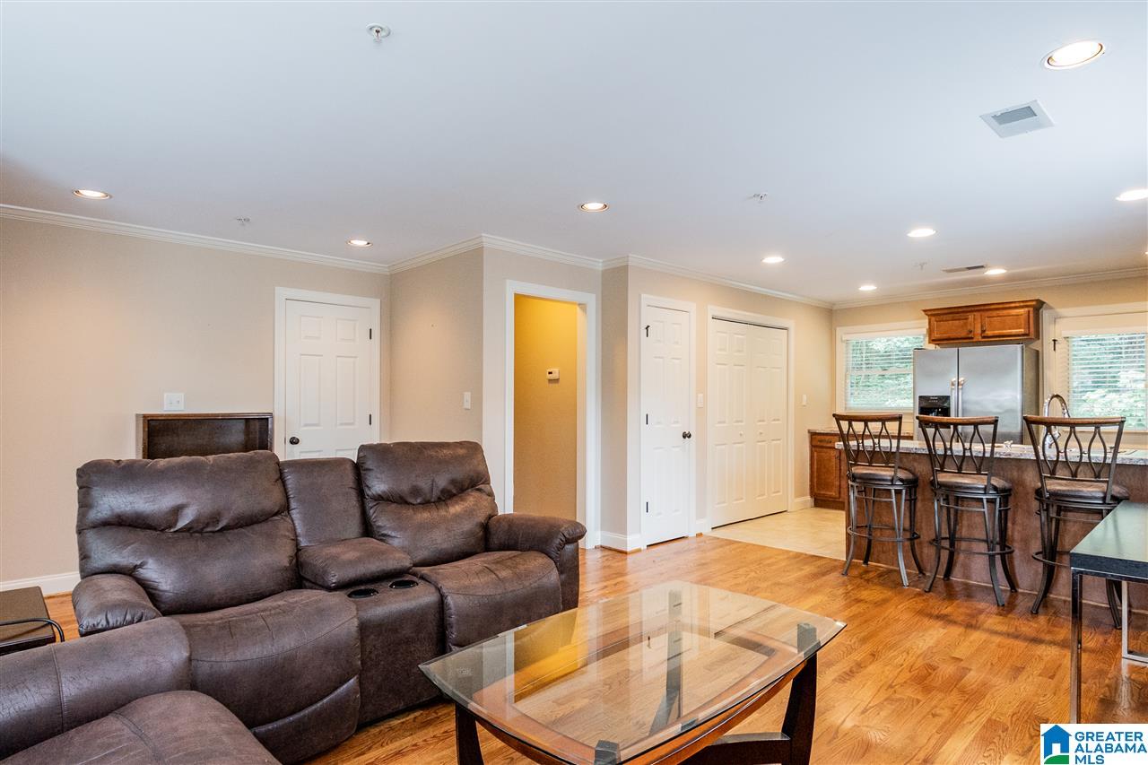 4021 Montclair Road, Unit 4021 Mountain Brook, AL 35213 - Photo 9 of 33