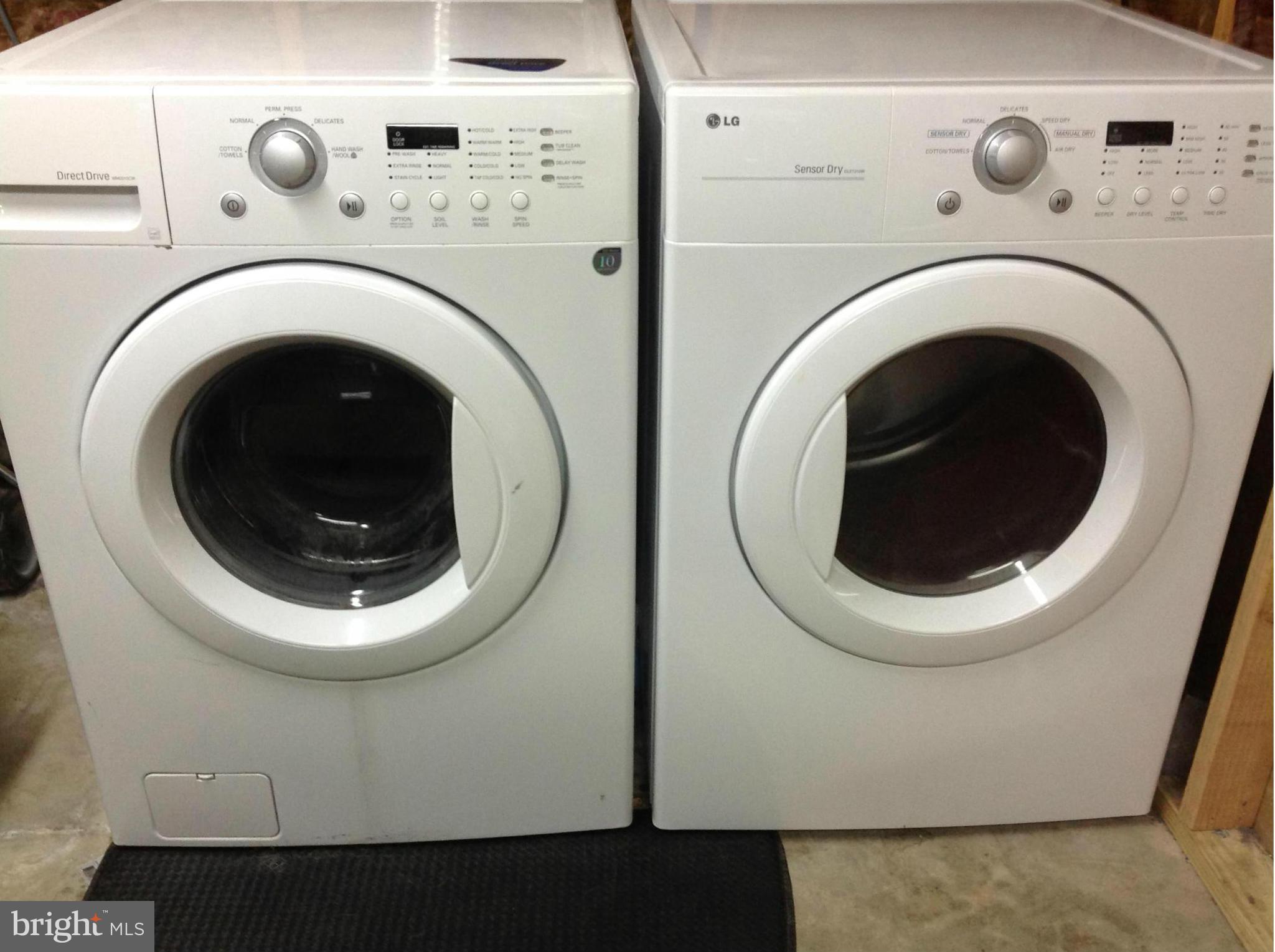 7964 Forest Path Way Springfield, VA 22153 - Photo 26 of 29 laundry room