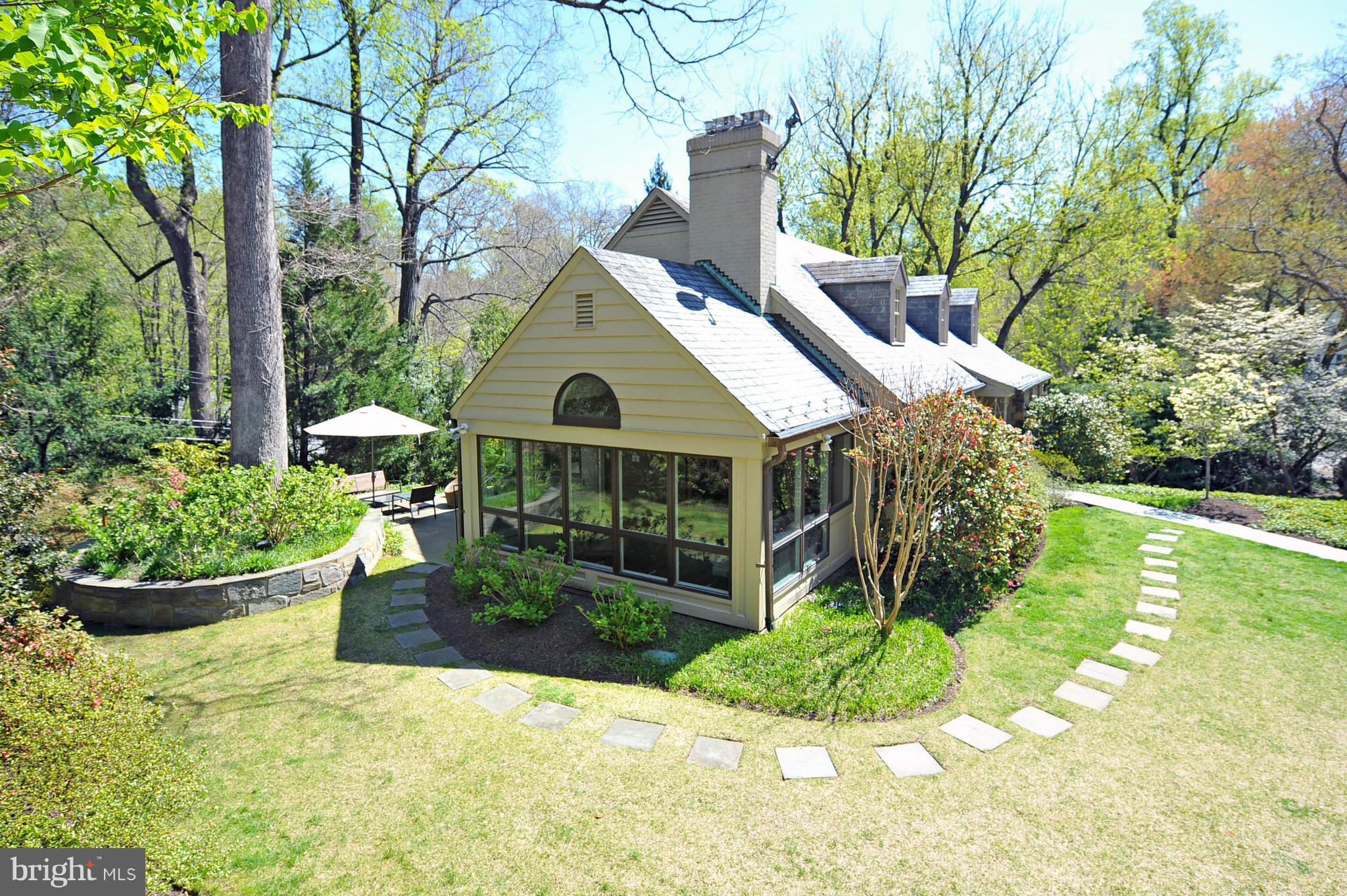 5011 Overlook Road Northwest Washington, DC 20016 - Photo 11 of 11 Exterior (General)