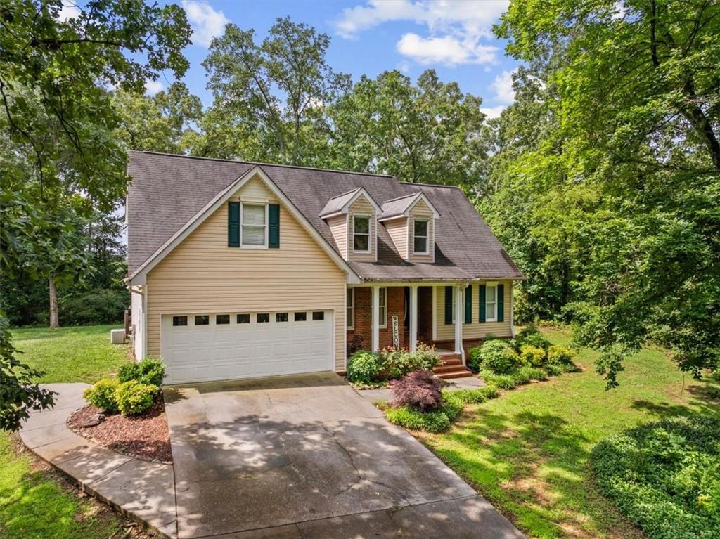 161 Hunters Trail Calhoun, GA 30701 - Photo 2 of 54