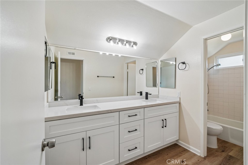 2766 Loyola Street Riverside, CA 92503 - Photo 16 of 23 Gallery Image 16