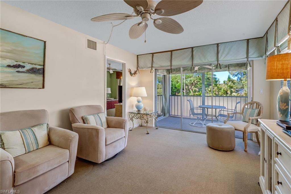 5 High Point Circle West, Unit 211 Naples, FL 34103 - Photo 14 of 44