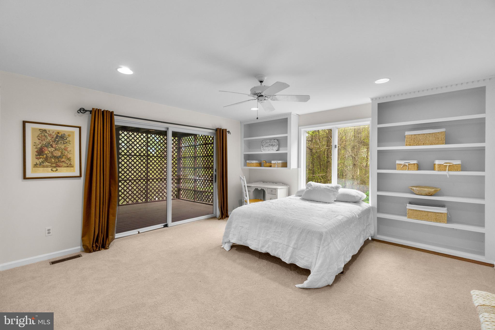 3706 Timber View Way Reisterstown, MD 21136 - Photo 17 of 73 Main level Bedroom
