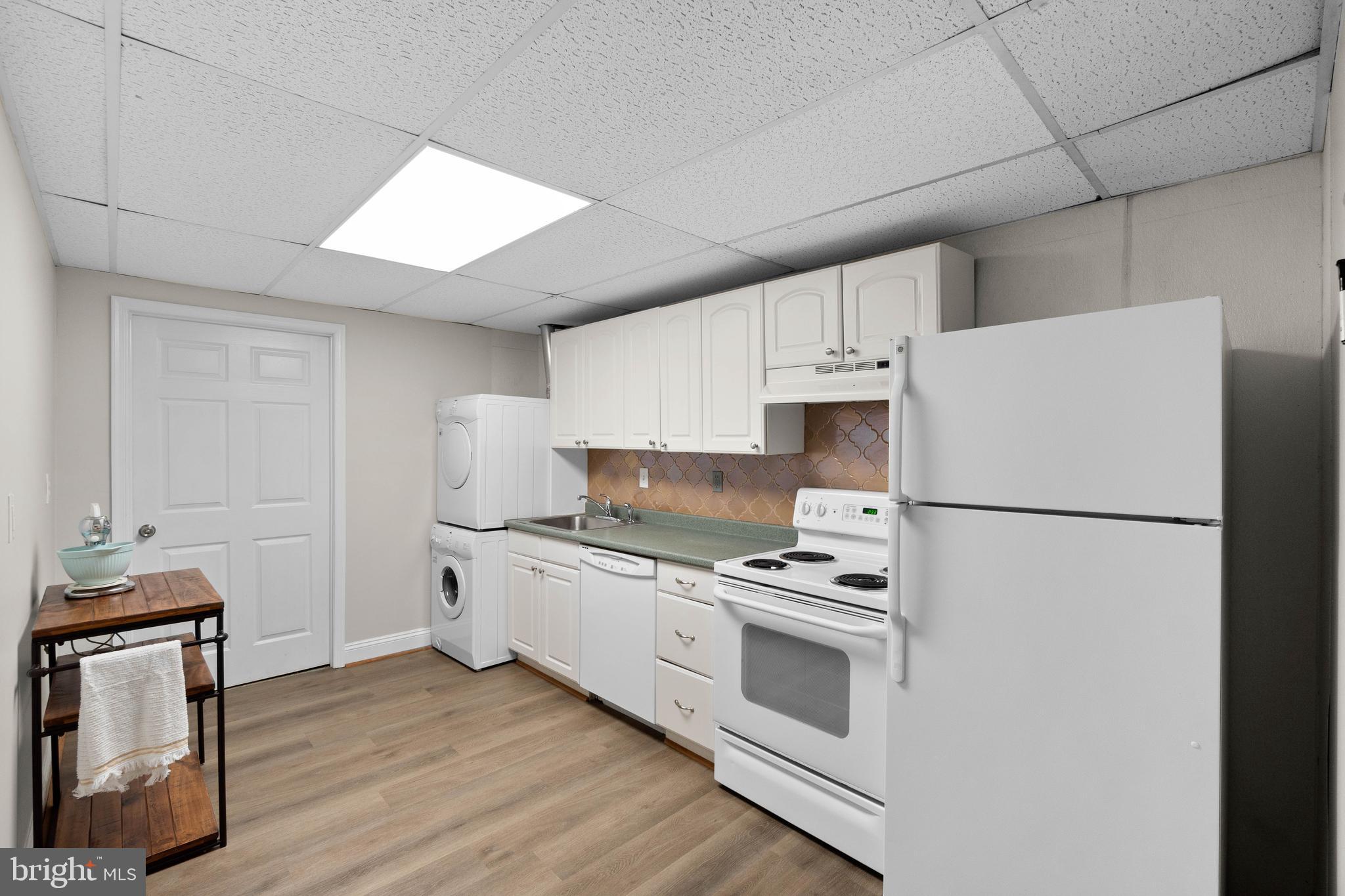 3706 Timber View Way Reisterstown, MD 21136 - Photo 50 of 73 2nd Kitchen