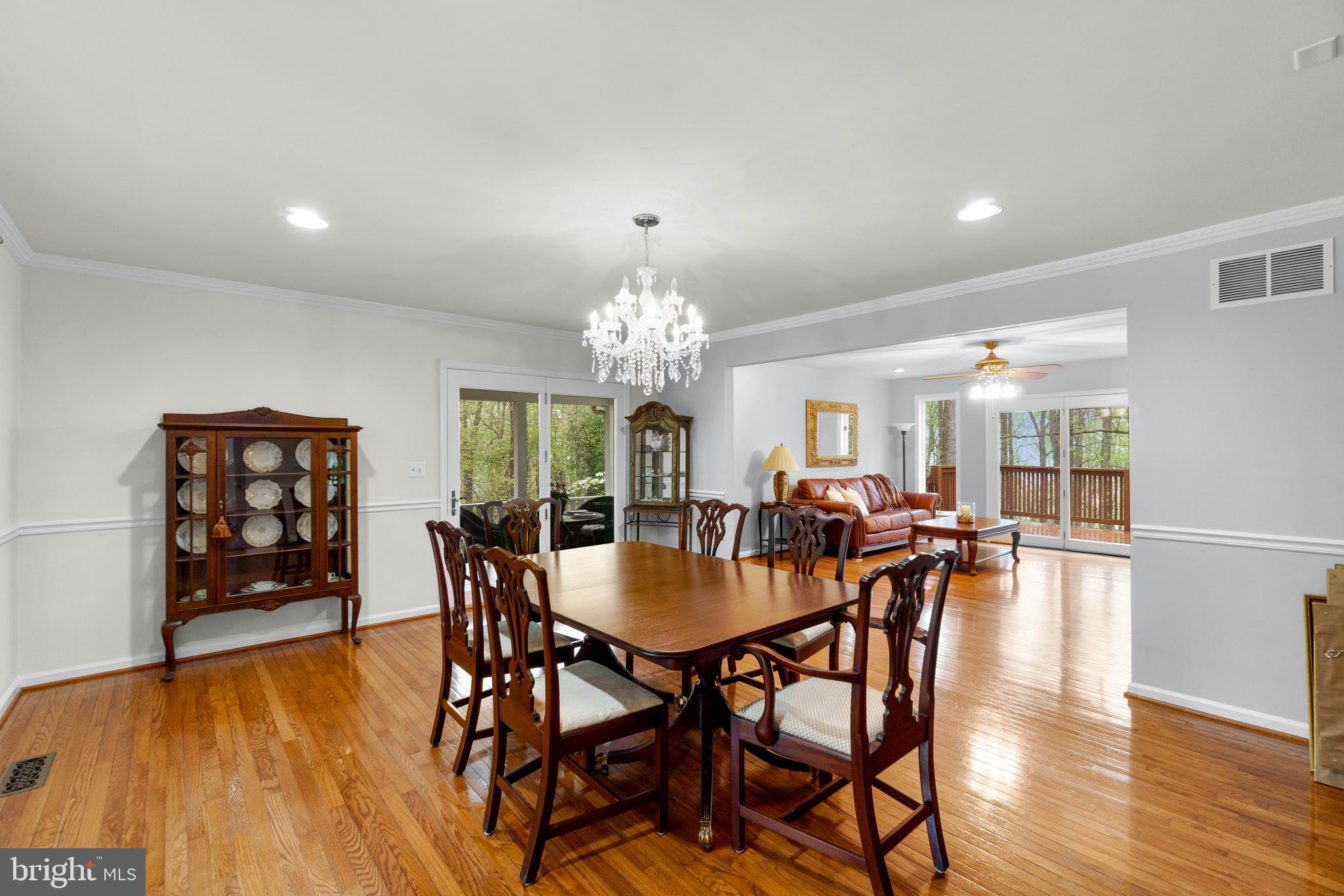 3706 Timber View Way Reisterstown, MD 21136 - Photo 10 of 73 Dining Room