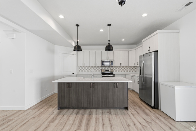 244 North 200 East Salem, UT 84653 - Photo 11 of 42