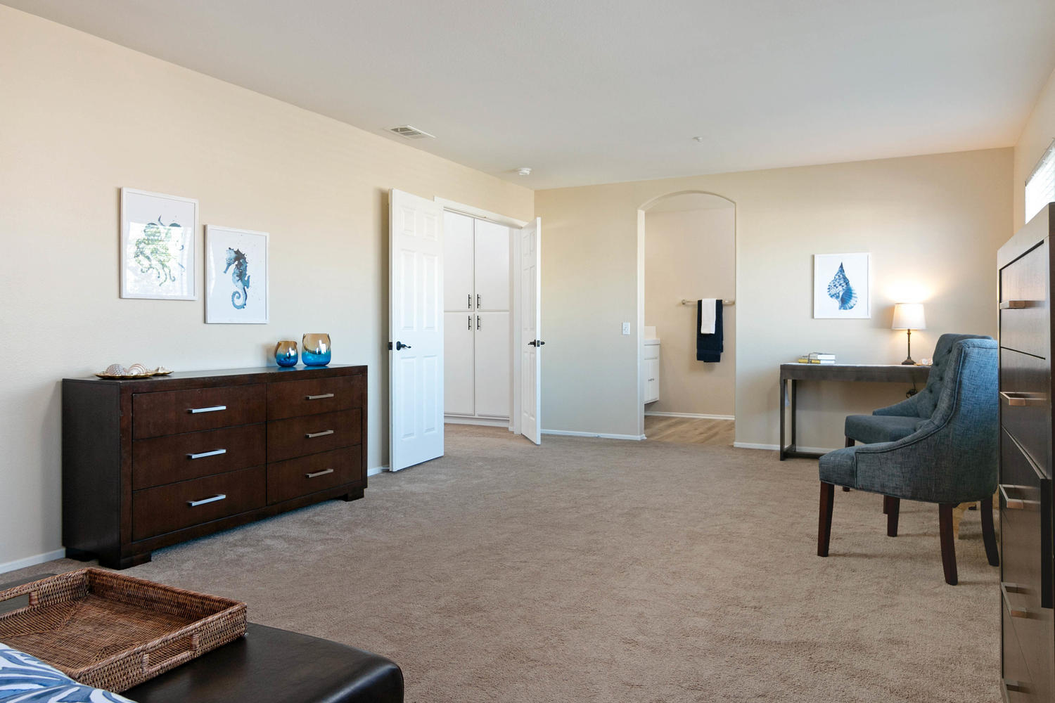 1423 Lorena Drive Oxnard, CA 93030 - Photo 17 of 30 a living room with furniture and a window