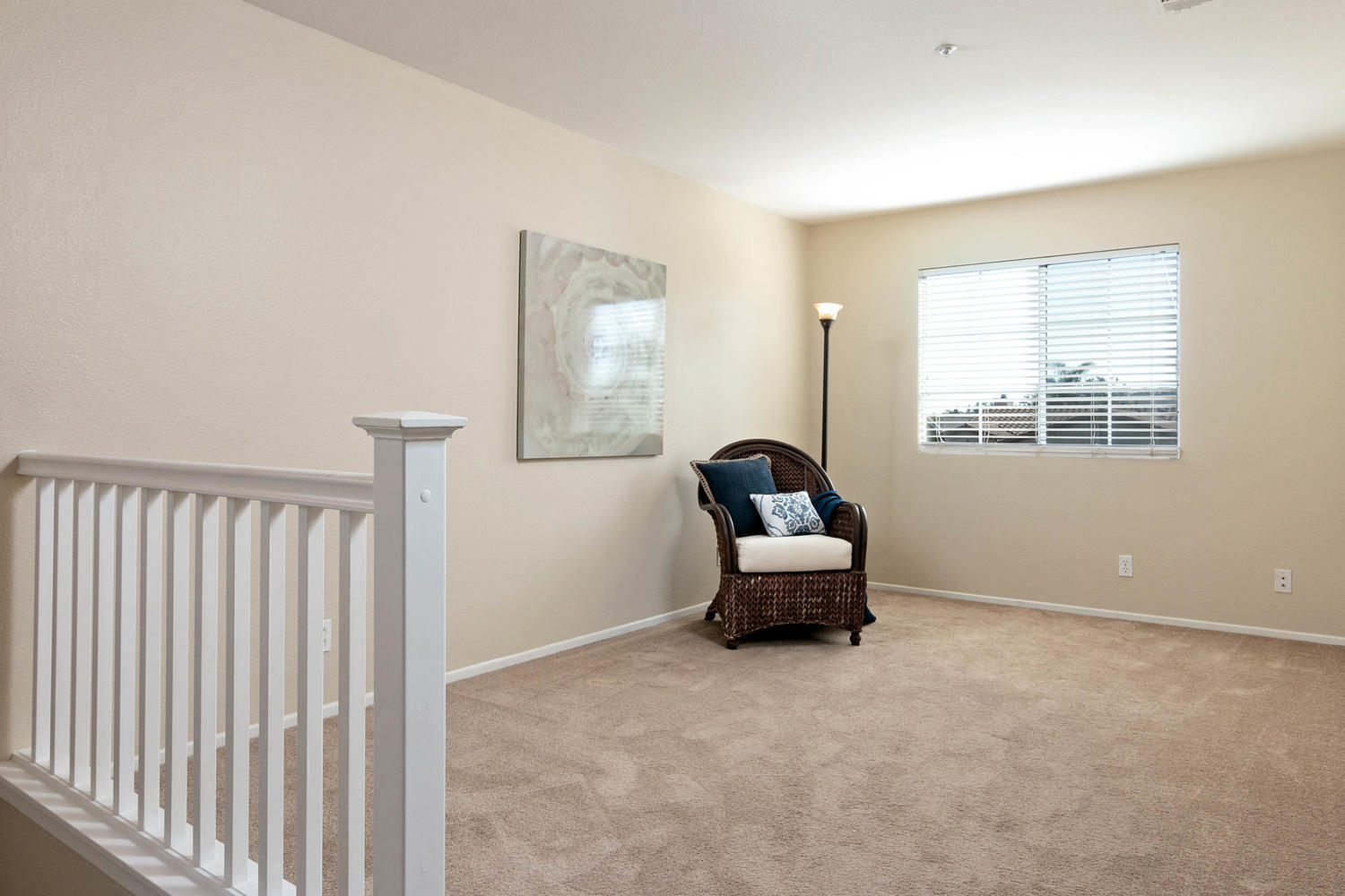 1423 Lorena Drive Oxnard, CA 93030 - Photo 22 of 30 a living room with furniture