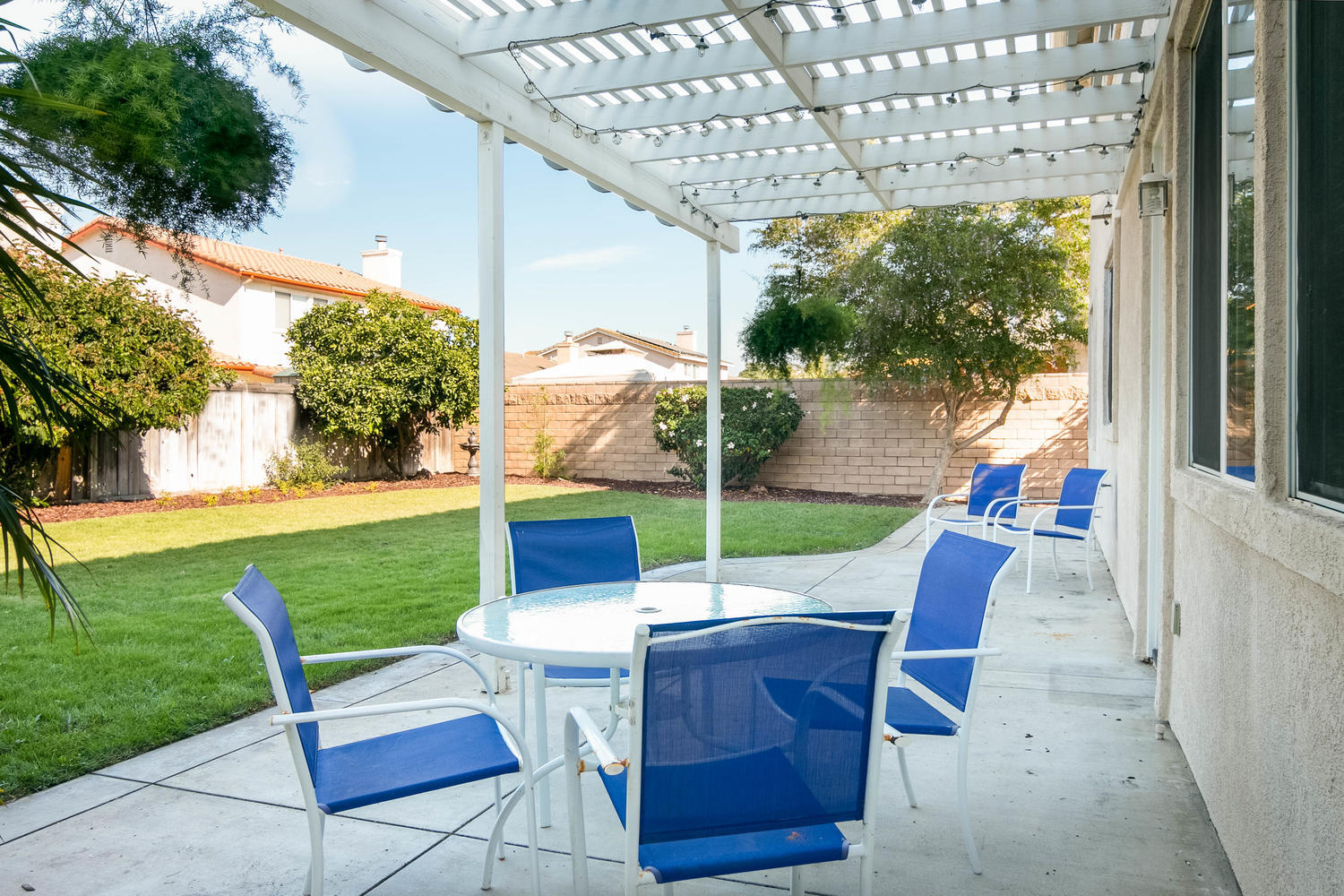 1423 Lorena Drive Oxnard, CA 93030 - Photo 27 of 30 a view of an outdoor sitting space