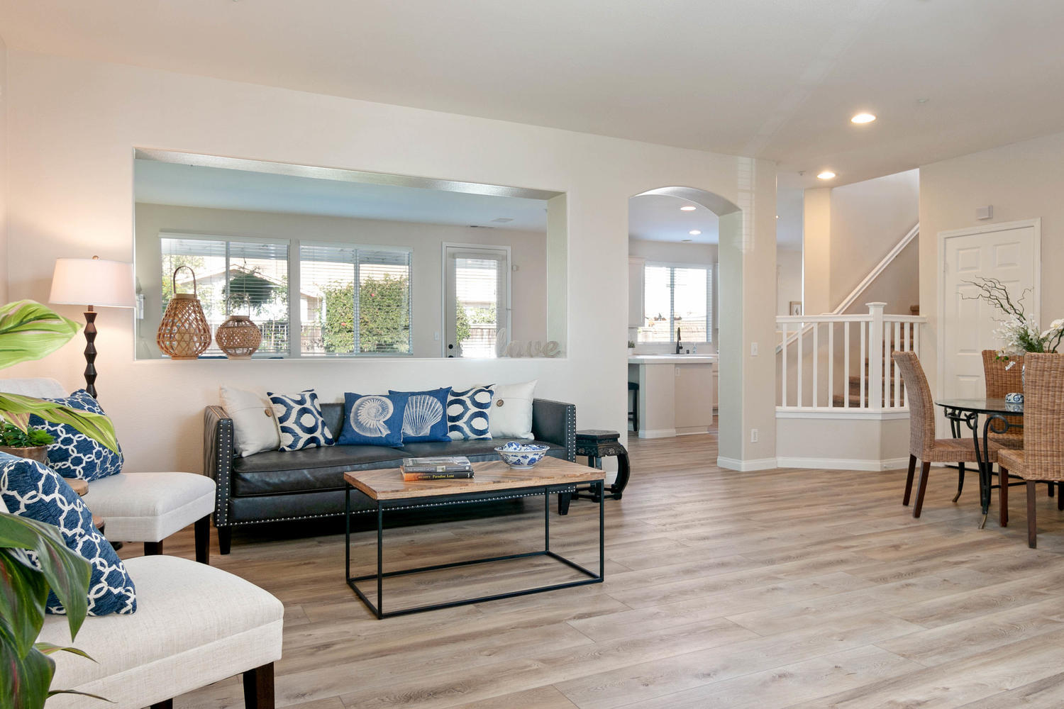 1423 Lorena Drive Oxnard, CA 93030 - Photo 4 of 30 a living room with furniture and wooden floor