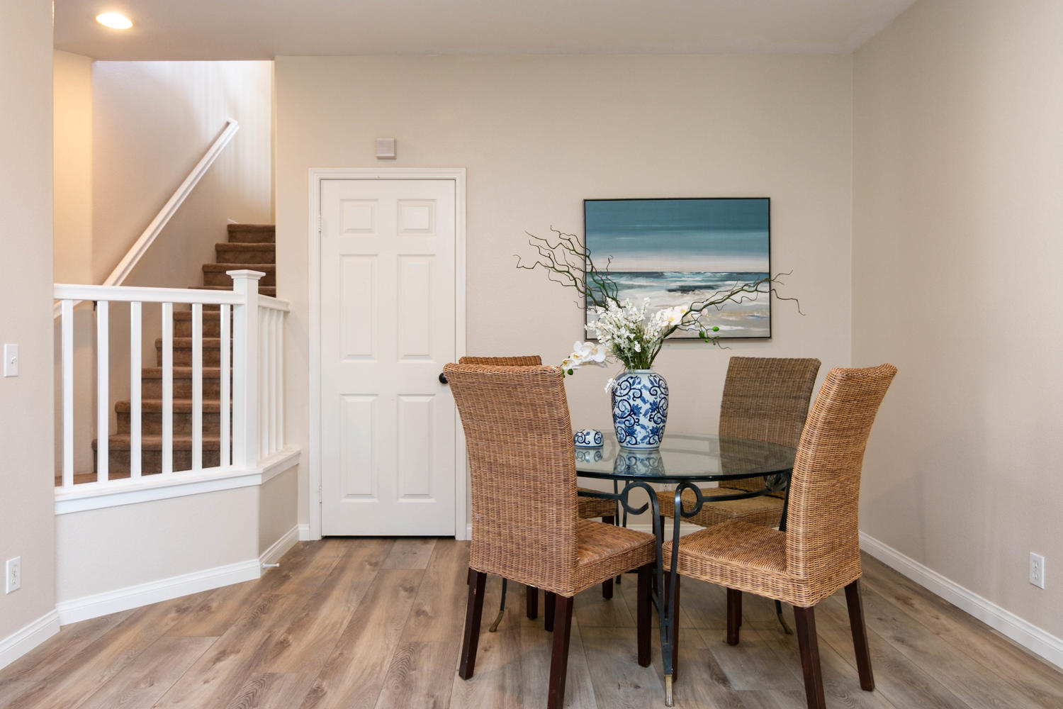 1423 Lorena Drive Oxnard, CA 93030 - Photo 7 of 30 a dining room with furniture and window