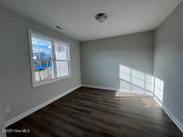 274 Browns Ferry Road Jacksonville, NC 28546 - Photo 4 of 29 SIMILAR PHOTO