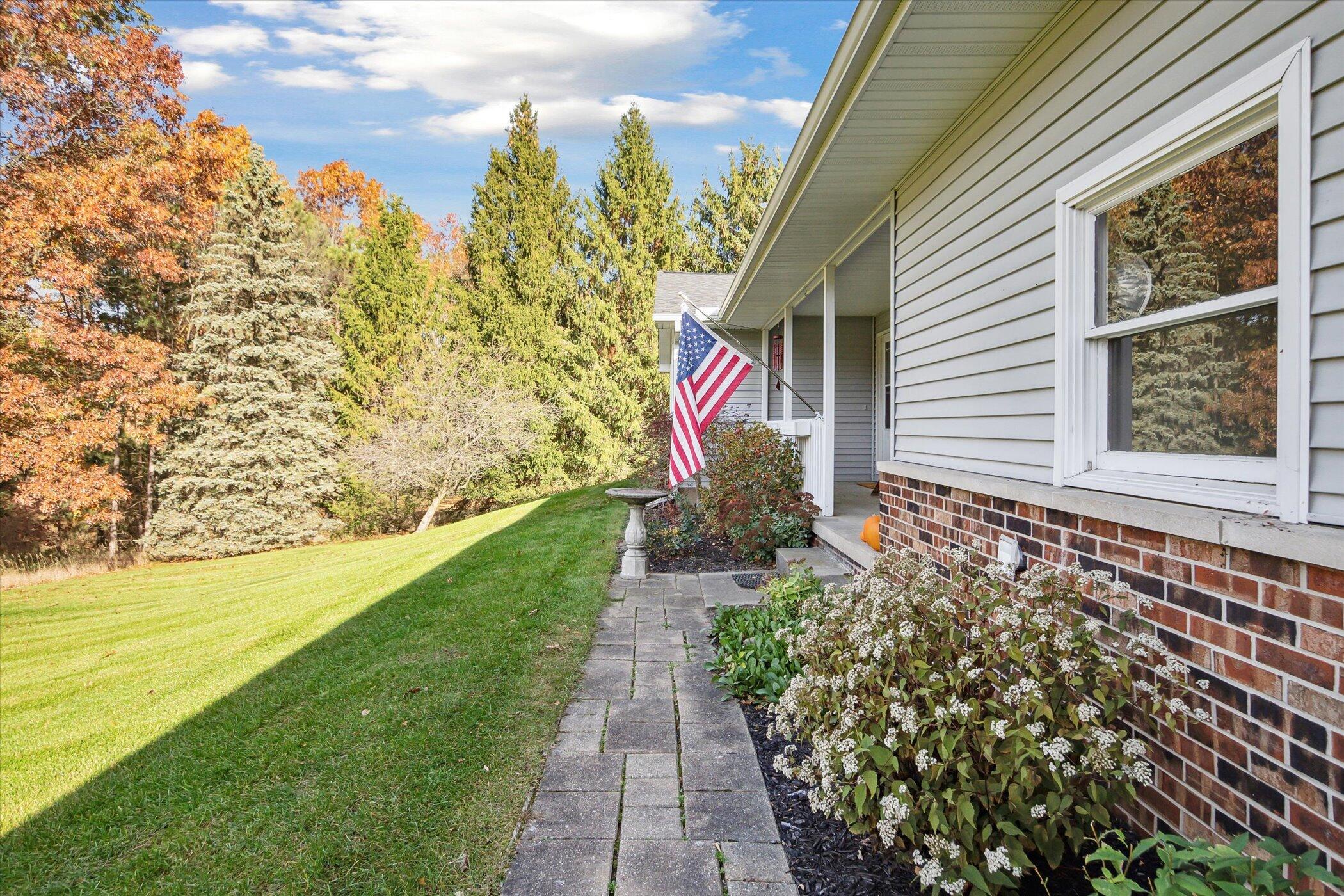 19025 Sandborn Road Manchester, MI 48158 - Photo 6 of 68 06-19025-Sandborn-Rd-Manchester-MI-48158