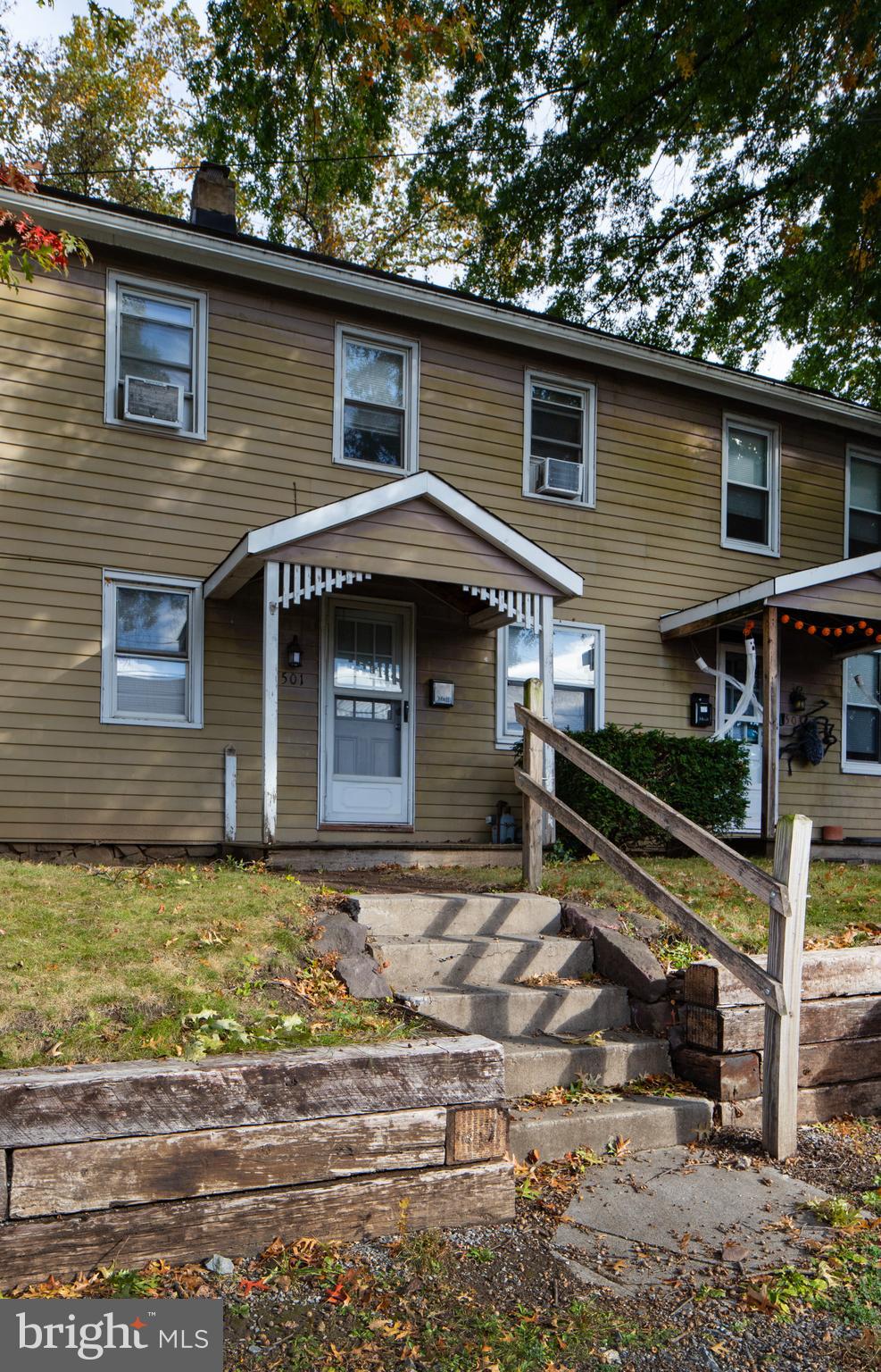 501 Shippen Street Middletown, PA 17057 - Photo 3 of 28