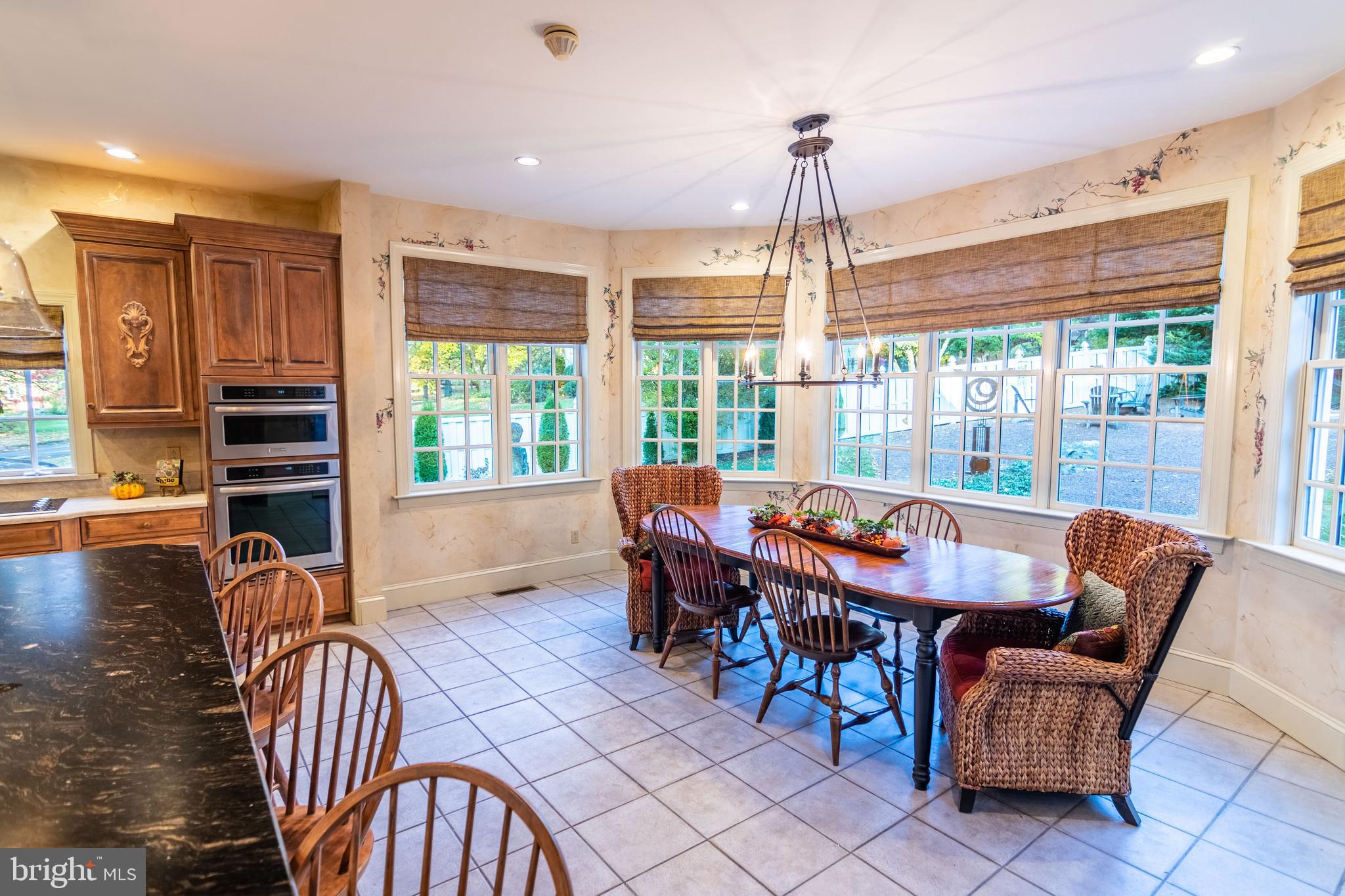 1215 Old Mill Road Reading, PA 19610 - Photo 11 of 57 Kitchen