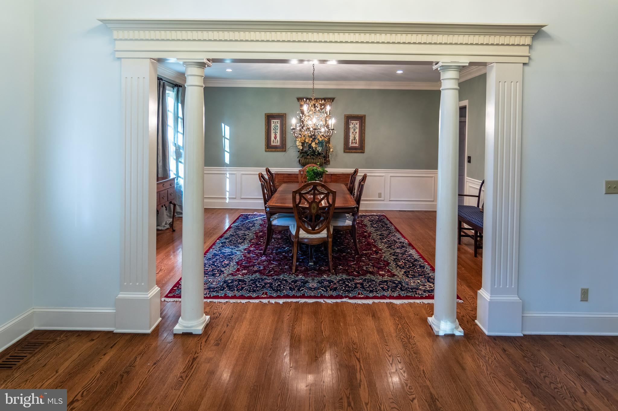 1215 Old Mill Road Reading, PA 19610 - Photo 9 of 57 Dining Room