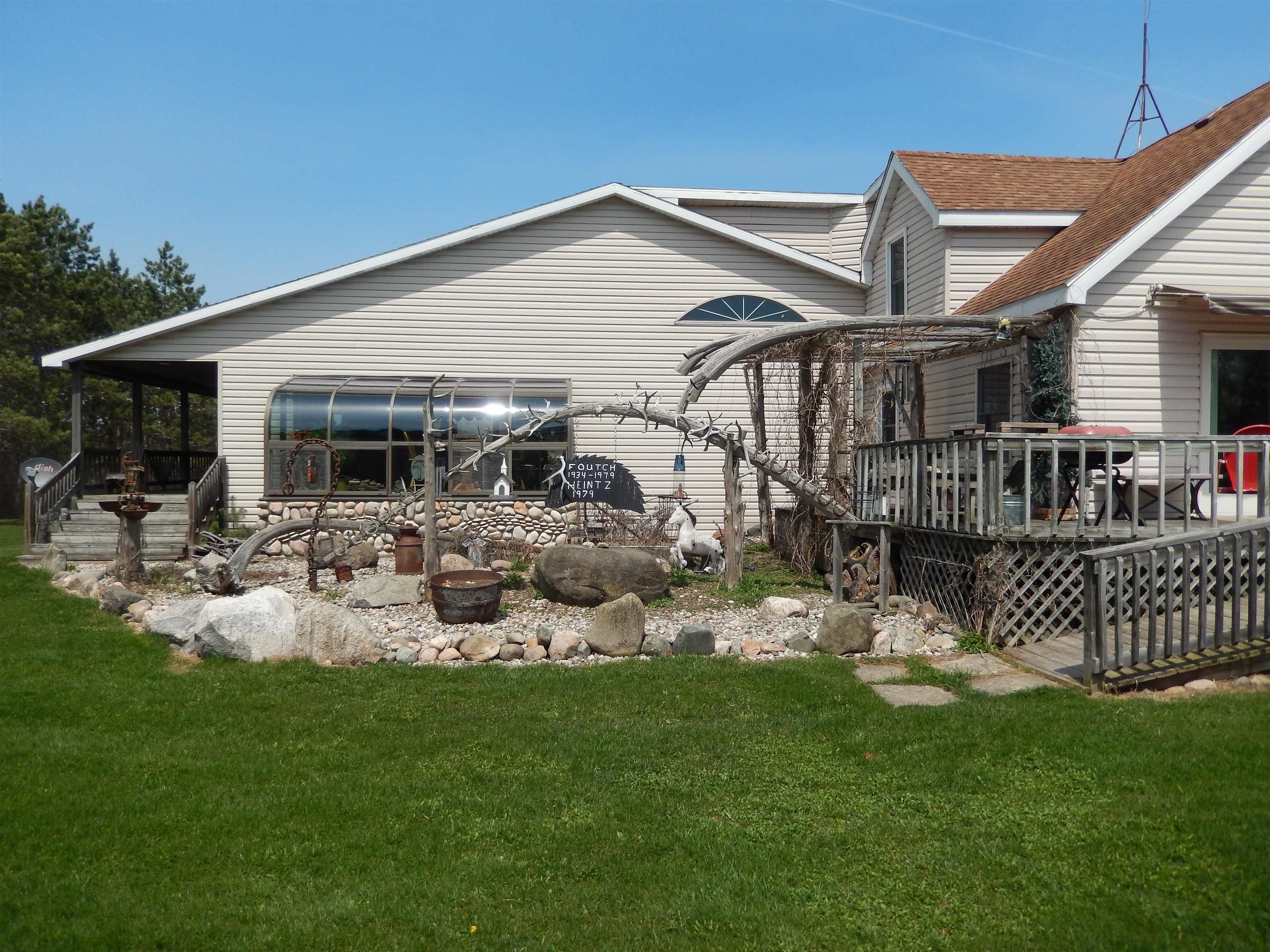 5126 Ziemer Road Gladwin, MI 48624 - Photo 34 of 64 1899506-33.JPG