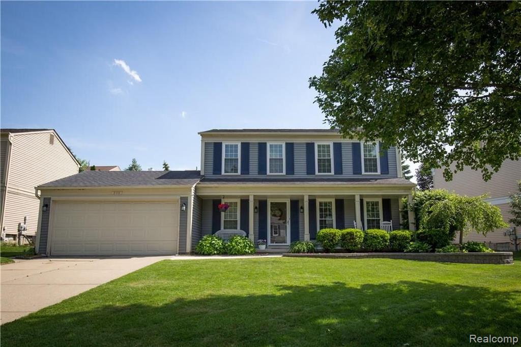 306 Whitney Drive Rochester Hills, MI 48307 - Photo 1 of 38