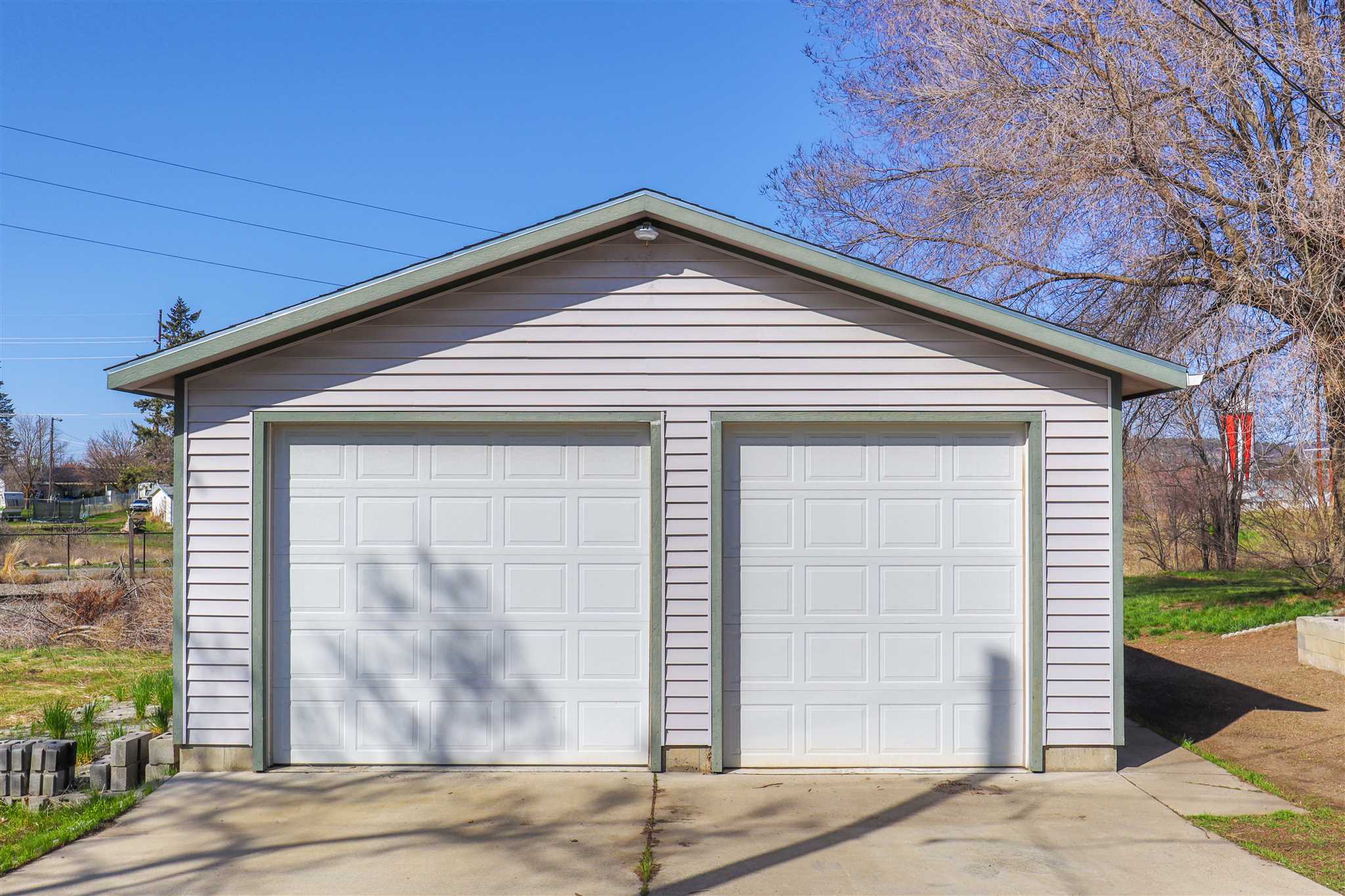 2921 North Woodruff Road Spokane, WA 99206 - Photo 4 of 28