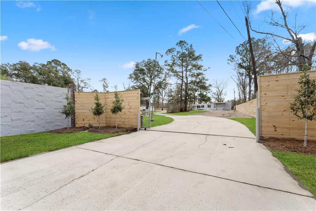 11140 Coates Road Hammond, LA 70403 - Photo 5 of 42