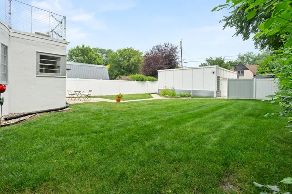 $599,900 | 1550 8th Street South, Fargo, ND 58103